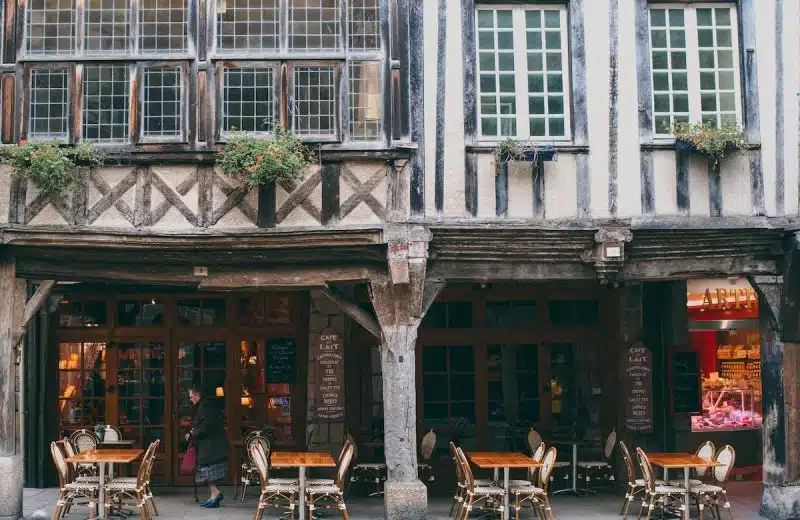 Découvrez les restaurants familiaux incontournables en Bretagne
