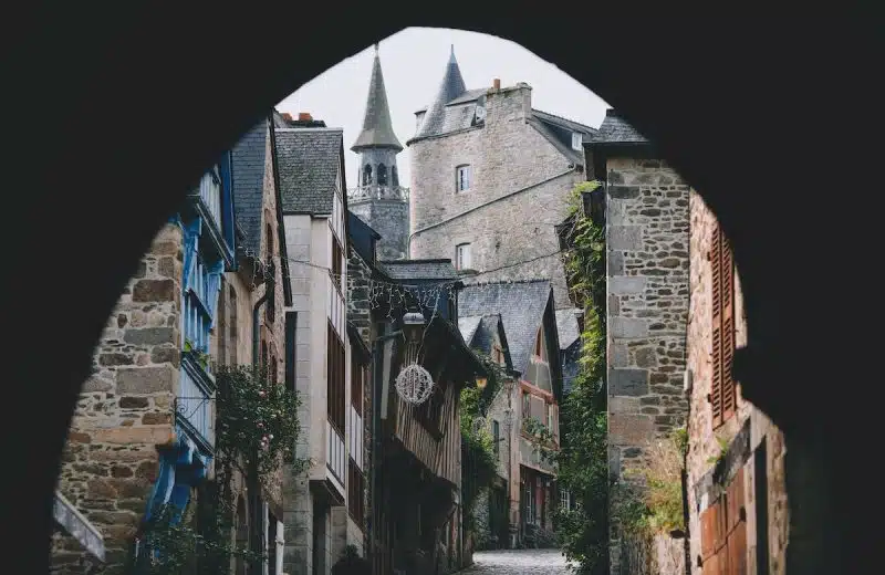 Découvrez les villages pittoresques à visiter en Bretagne!