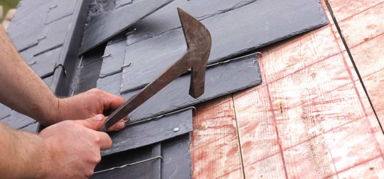 Quel est l’intérêt d’utiliser de l’ardoise pour réaliser les toits des maisons bretonnes ?