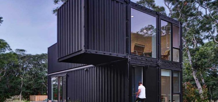 Trouver le constructeur idéal pour votre maison container : à quoi faire attention ?