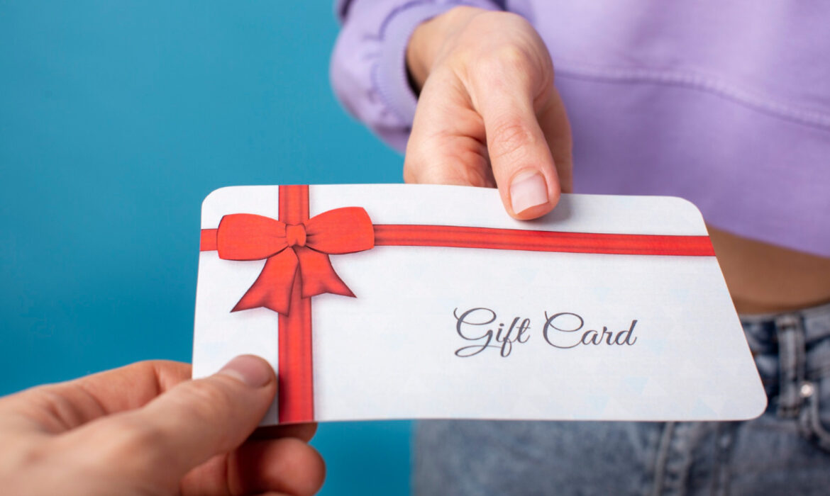 Pourquoi choisir une carte cadeau en ligne pour vos proches ?